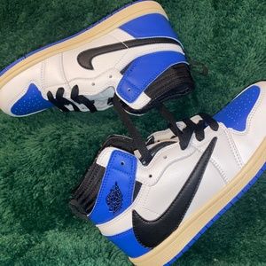 Travis Scott Size 1 1/2y